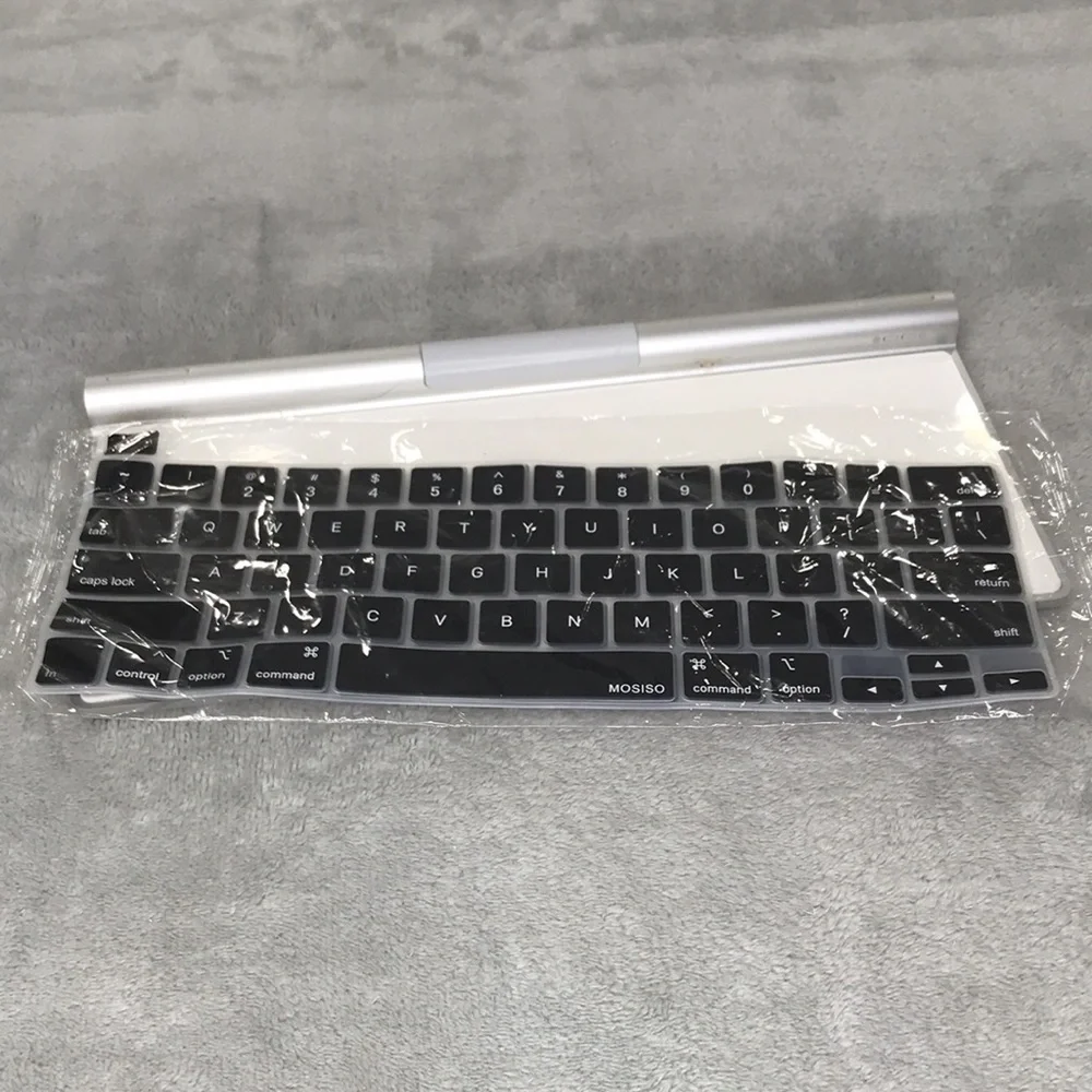 Apple Wireless Bluetooth Keyboard A1314 Slim With new Cover